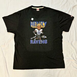 Homage Derrick Henry caricature Tee 3XL